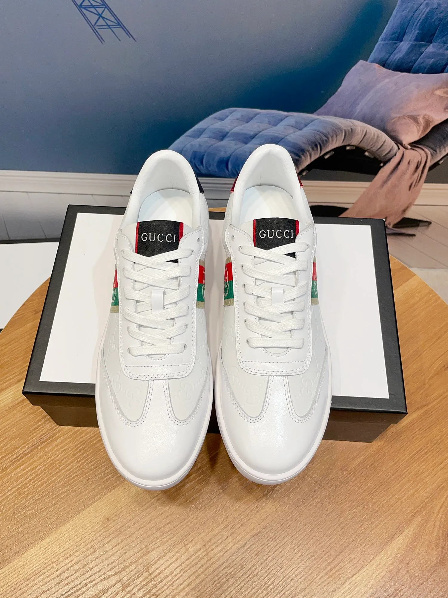 Factory price: 400💰New model is here again! [Gucci Sports Men's Shoes] Gucci fashionable casual men's shoes🇨🇳Original 1:1 mold, new model debuts first💯Not high-profile but avant-garde, simple, low-key and fashionable, super versatile style🌿Made of first-layer cowhide➕Sheepskin lining🎋The version is comfortable on the feet, first-class workmanship🍍Size 38-44, (customized 45)